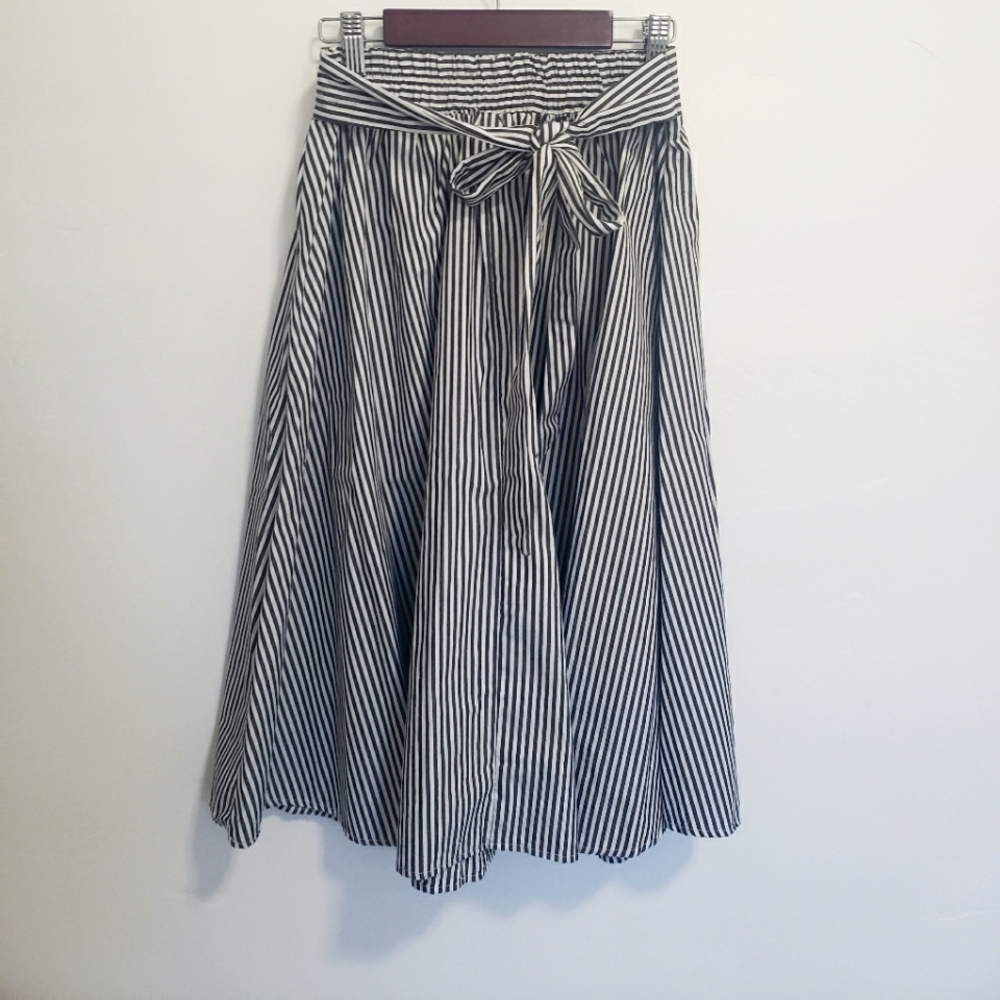 See You Monday Striped Knee Length Skirt Size M